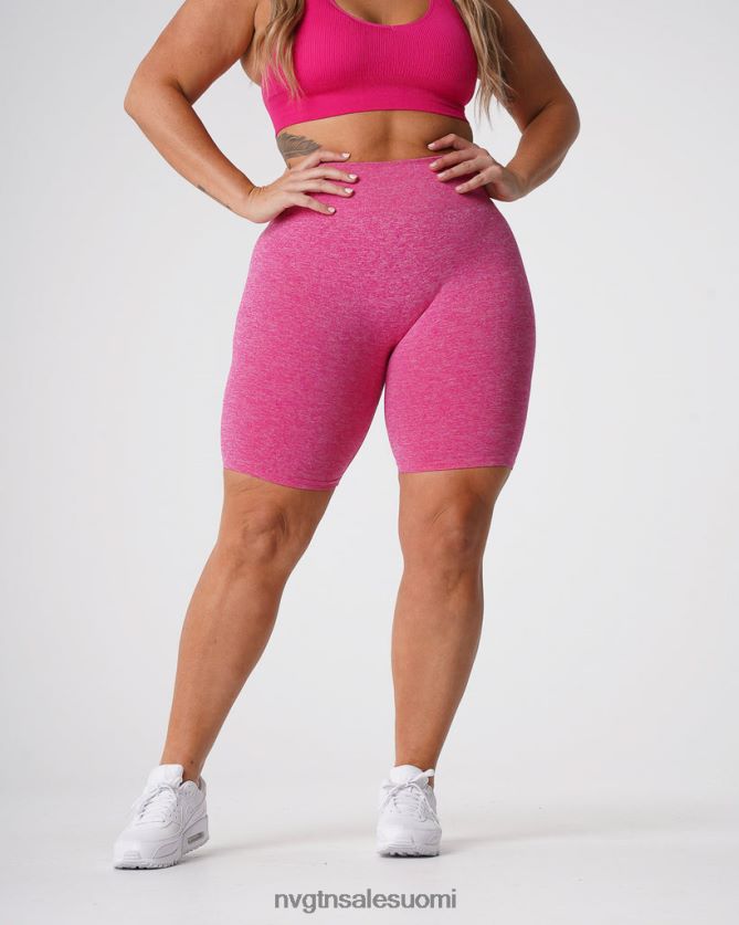 88266D427 fuksia kunto NVGTN naiset saumattomat scrunch shortsit